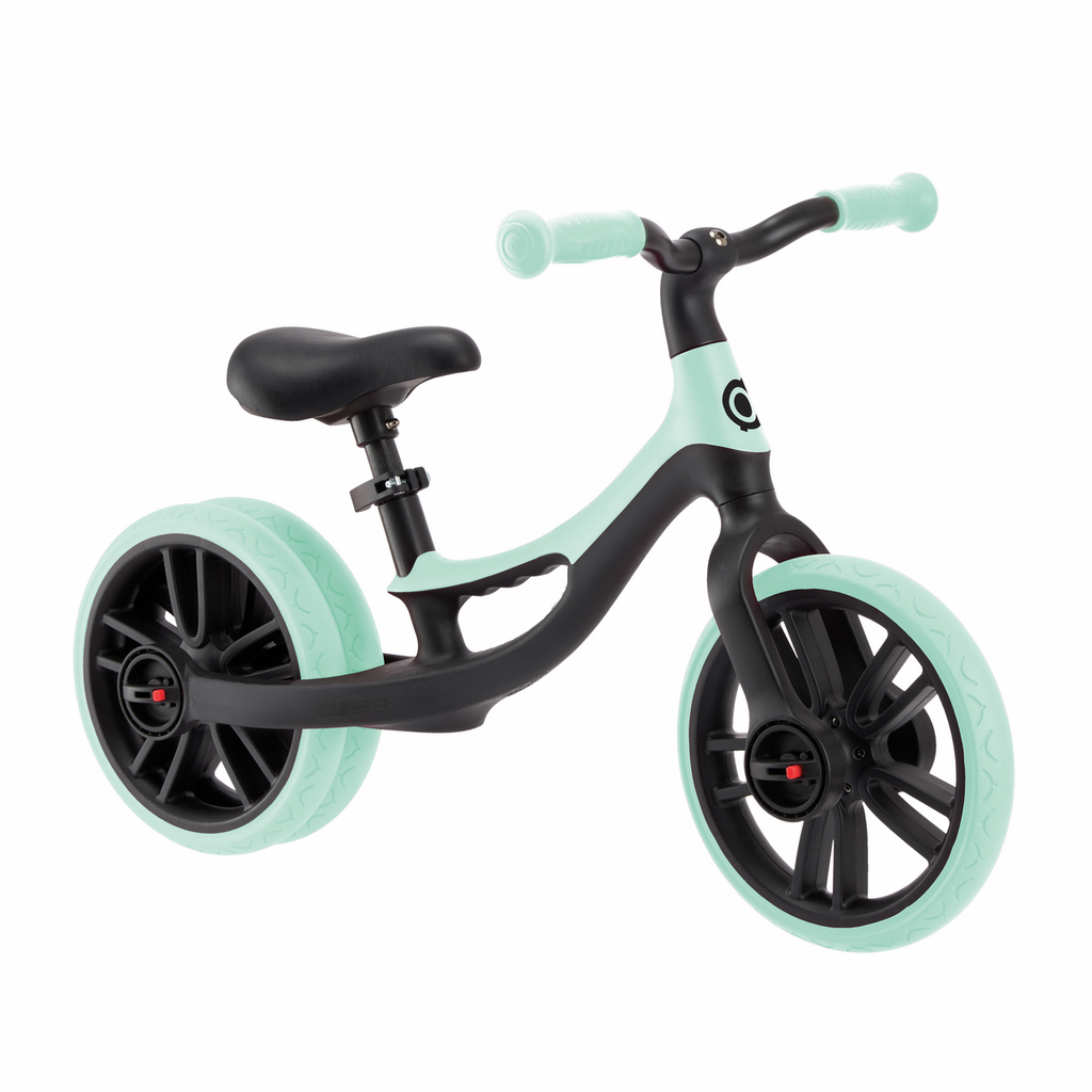Bicicleta de equilibrio Globber GO BIKE ELITE DUO para niños de 2 a 5 años en color menta